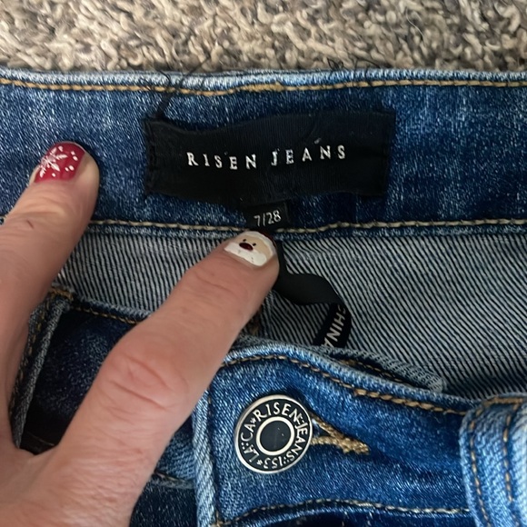 Risen Flare Jeans - Picture 2 of 7